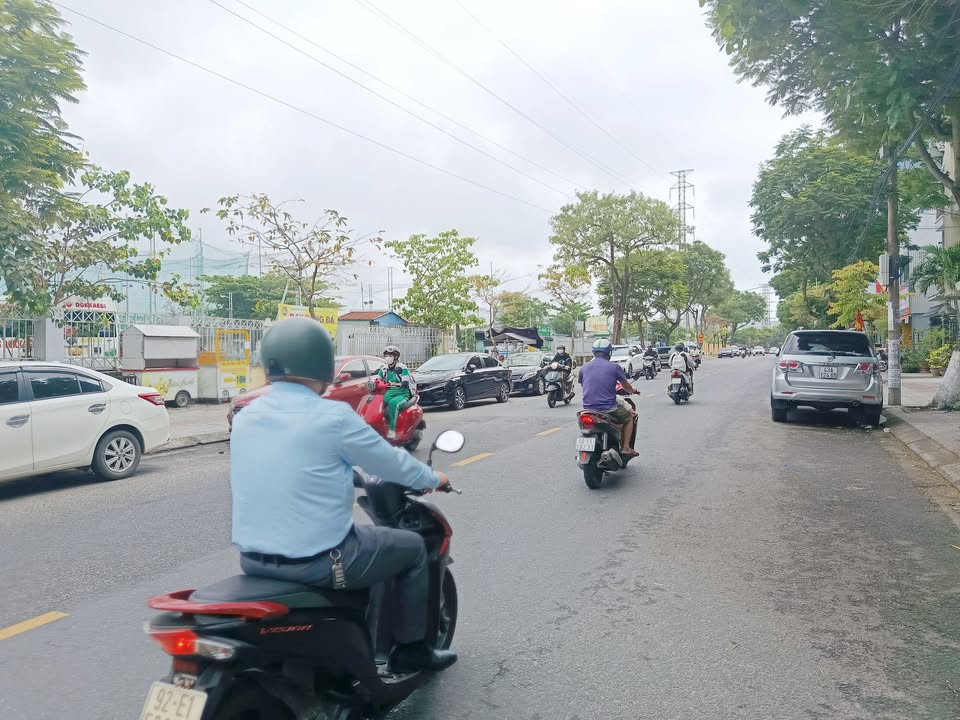 Nhà riêng Tiểu La Hải Châu 128m² 11 tỷ - Chính chủ bán