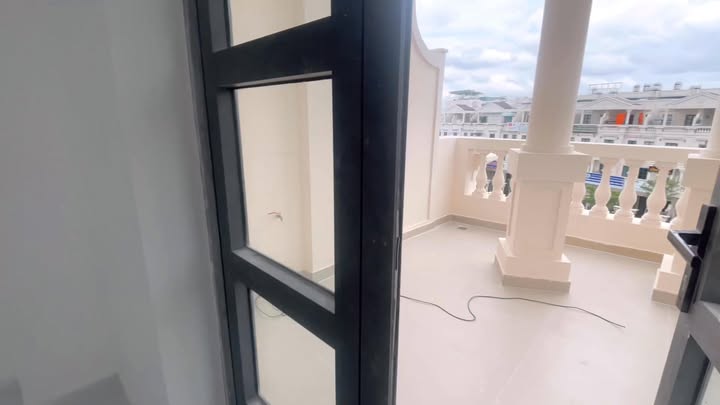 Văn phòng Cityland P10 Gò Vấp 100m² 9,5 triệu - Sẵn sàng làm việc