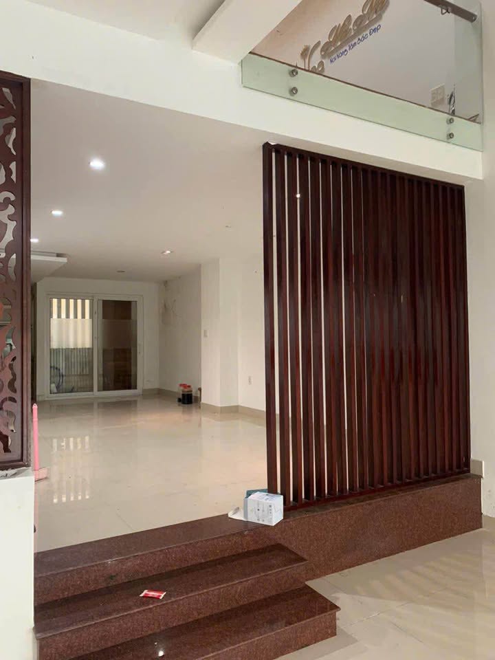 Nhà cho thuê Nguyễn Hữu Dật 100m² giá 27tr - Sẵn sàng ở ngay