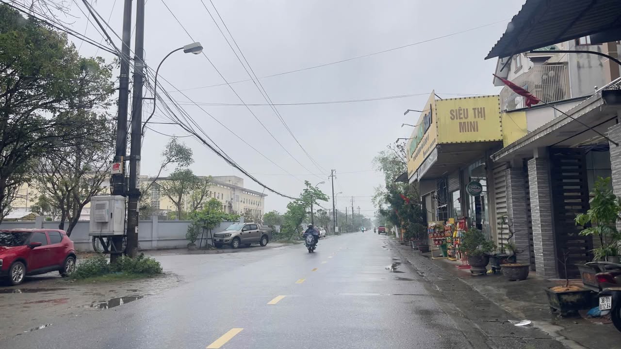 Đất nền Mai Thúc Loan Hà Tĩnh 158m² 5.8 tỷ - Đường to ô tô