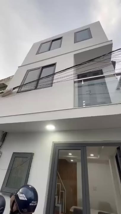 Nhà Linh Chiểu Thủ Đức 60m² 2.3 tỷ - Sẵn sàng ở ngay