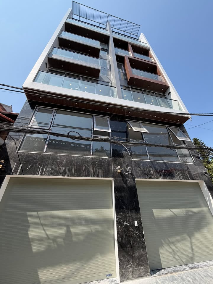 Nhà Ngọc Thụy 55m2 19,8 tỷ - Chính chủ bán view Việt Pháp