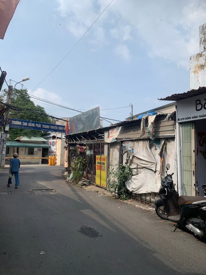 Nhà mặt tiền Đông Hưng Thuận 28m² giá 1.85 tỷ - Mặt tiền kinh doanh