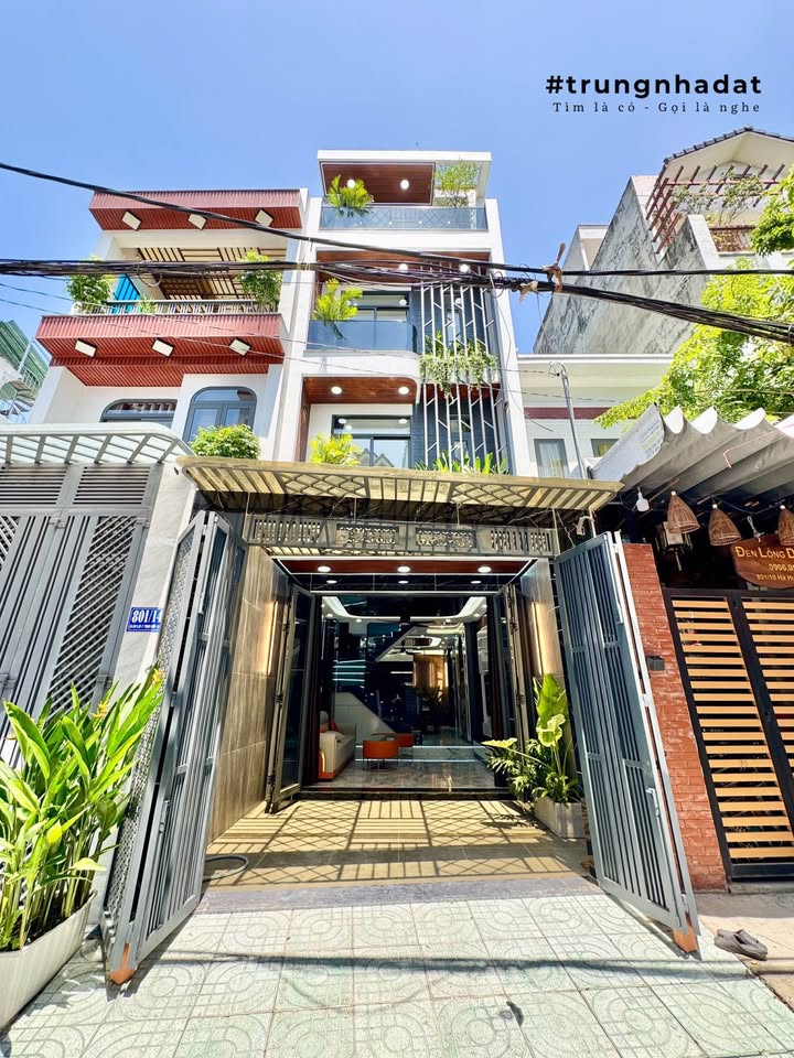 Nhà riêng Hà Huy Giáp Q12 70m² giá 6.18 tỷ - Ô tô vào tận nhà