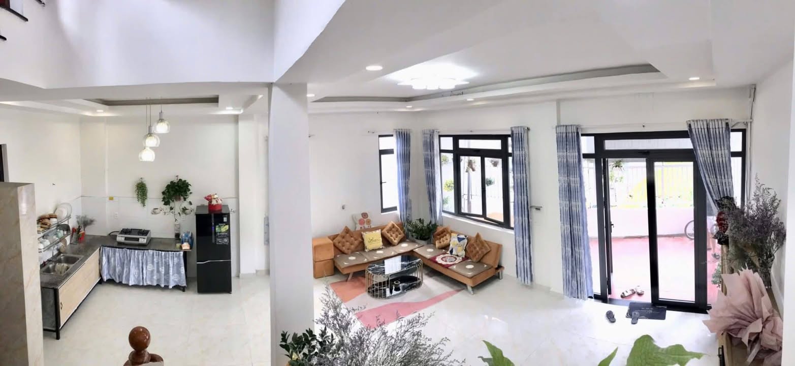 Nhà nguyên căn Lữ Gia P9 Đà Lạt 12 triệu - Sẵn sàng ở ngay