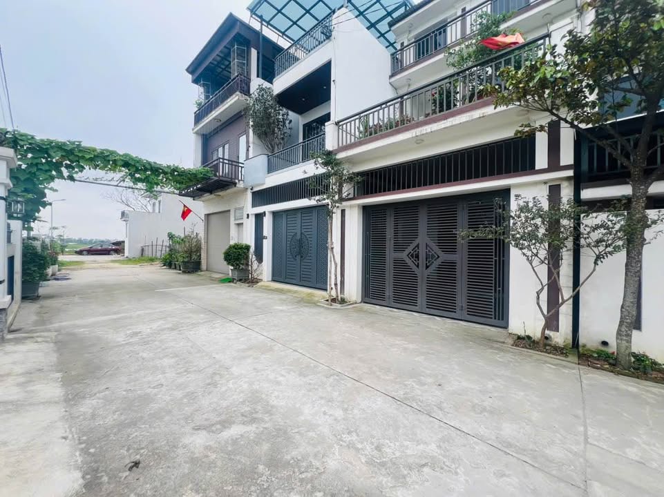 Đất nền Hưng Đông, Vinh 95m² - Đường ô tô, Sổ hồng sẵn sàng!
