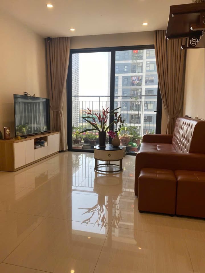 Căn hộ Vinhomes Smart City 2PN giá 10.5 triệu - Bàn giao ngay