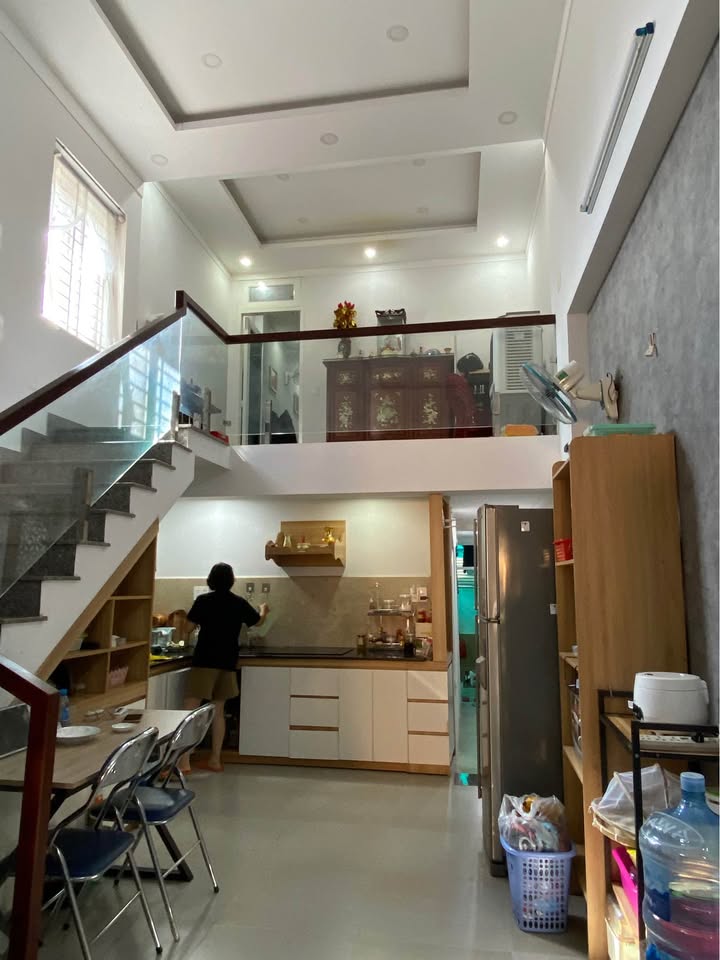 Shophouse Lạc Long Quân 108m² 4.5 tỷ - Mặt tiền kinh doanh