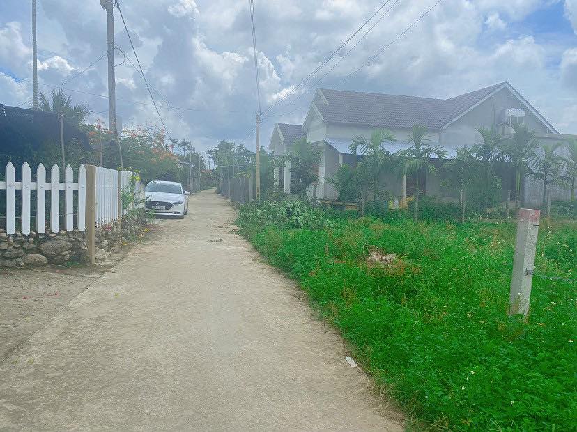 Đất xã Tịnh Phong 120m² 400-499 triệu - Sổ đỏ