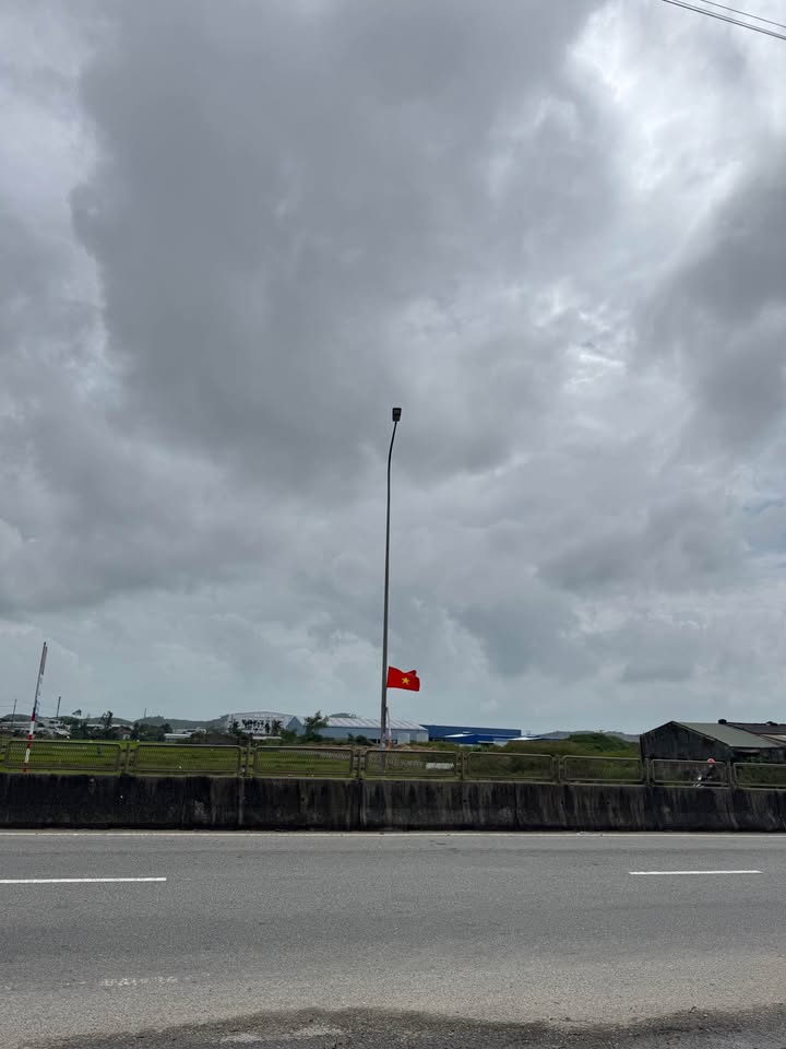 Đất nền VSIP Quảng Ngãi 336m² 2.1-2.19 tỷ - Sổ đỏ chính chủ