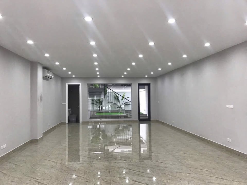 Nhà nguyên căn Vinhomes Bến Đoan 128m² 20 triệu - Sẵn sàng ở ngay