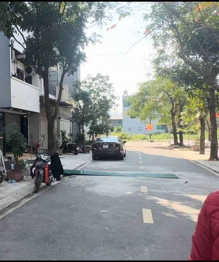 Đất nền Trịnh Đình Cửu Phủ Lý 95m² 3 tỷ - Sổ đỏ chính chủ