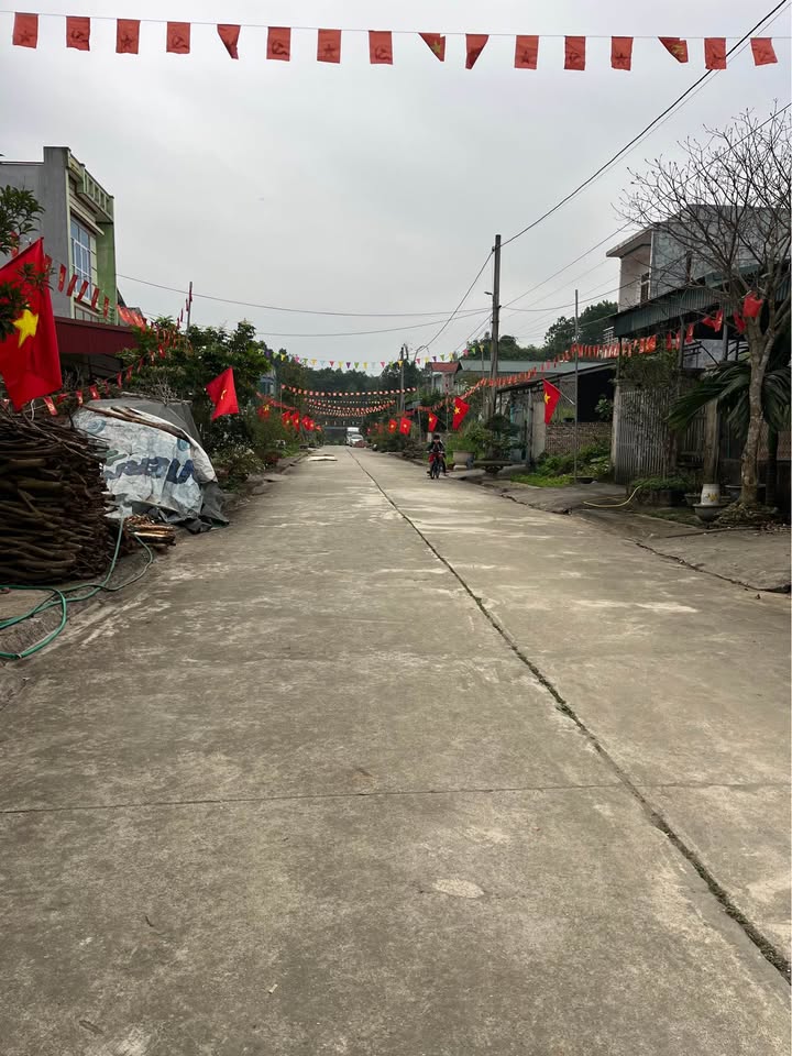 Đất nền Âu Lâu Yên Bái 299m² 3 tỷ – Sổ đỏ chính chủ