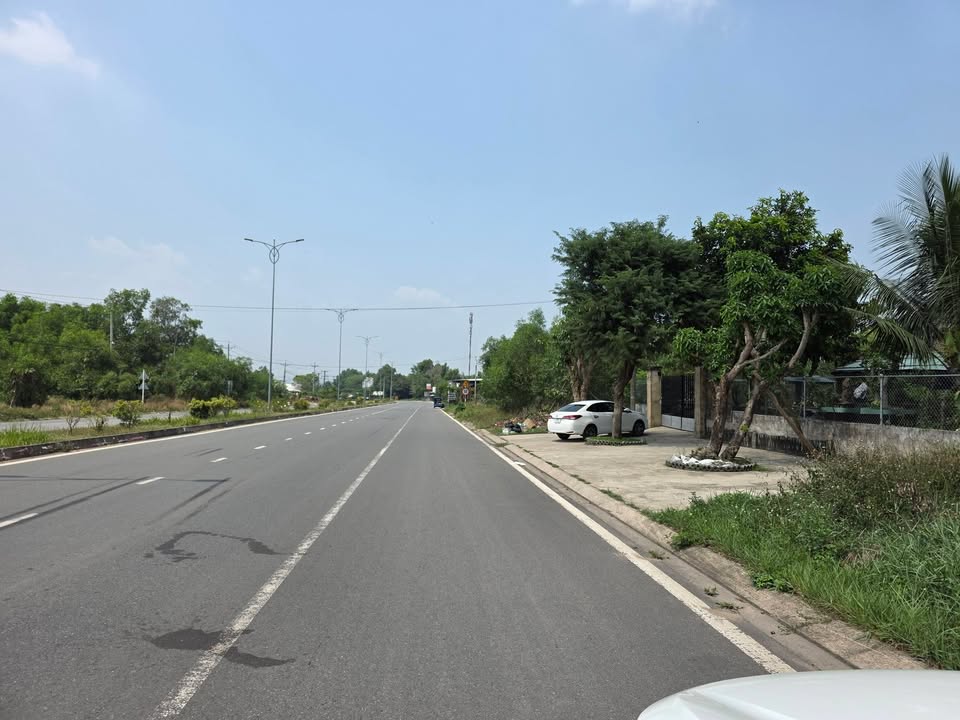 Đất nền Nhơn Trạch 700m² 27.3 tỷ - Sổ đỏ chính chủ