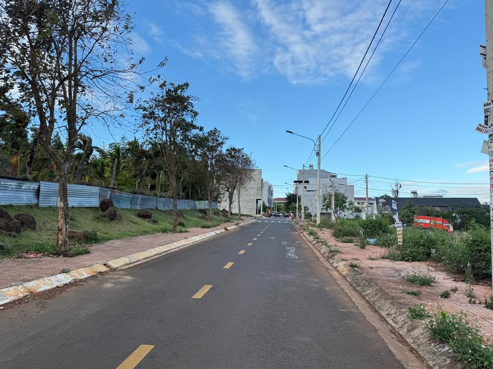 Đất nền B5 Lê Vụ mới BMT 125m² 5,xxx tỷ - Sổ đỏ chính chủ