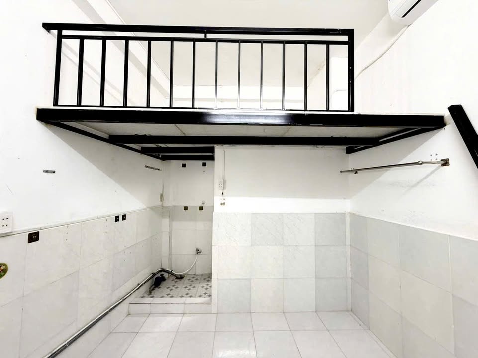 Phòng trọ Âu Cơ, Q11 3.79 triệu - Sẵn sàng ở ngay