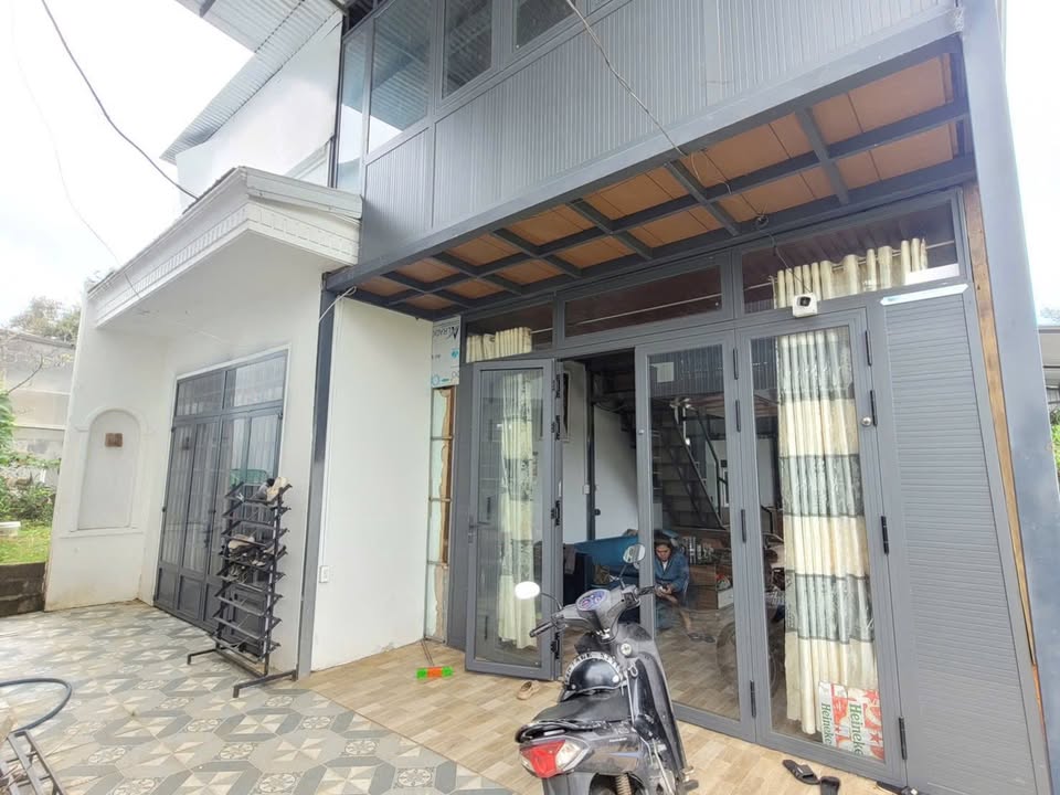 Nhà mặt tiền Tránh Bảo Lộc 4 triệu - Sẵn sàng ở ngay