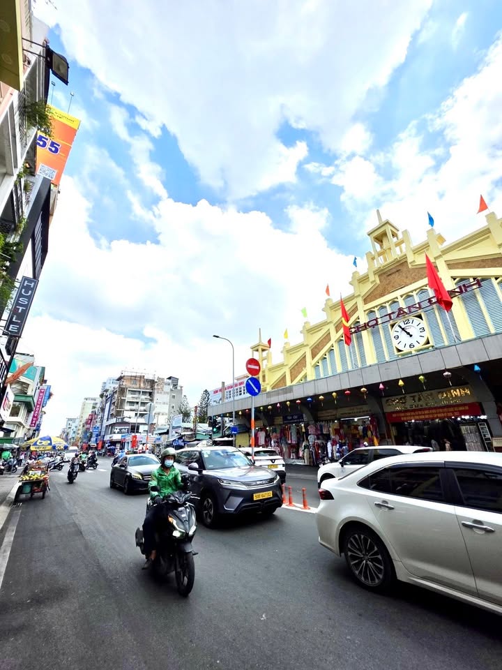 Nhà Tân Định Q1 42m² 5.3 tỷ - Chính chủ bán gấp