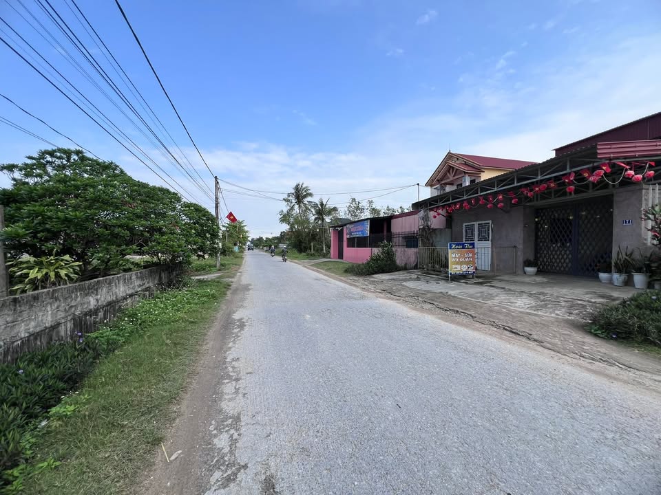 Nhà mặt tiền Nguyễn Hữu Cảnh 208m² 16 tỷ - Mặt tiền kinh doanh