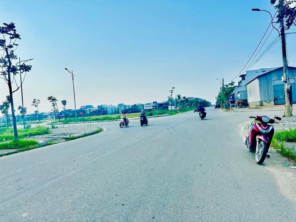 Đất nền Mai Lượng Huế 108m² giá 3.4 tỷ - Sổ đỏ chính chủ