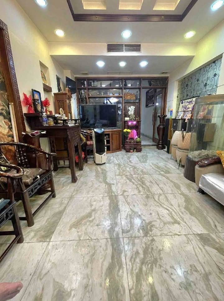 Nhà Cư Xá Lữ Gia Q11 110m² giá 20 tỷ - Ô tô vào tận nhà