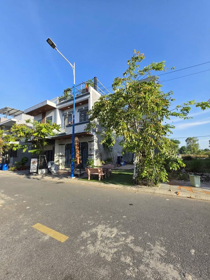 Đất thổ cư Đông Hòa Dĩ An 62m² 4,8 tỷ - Đất thổ cư 100%