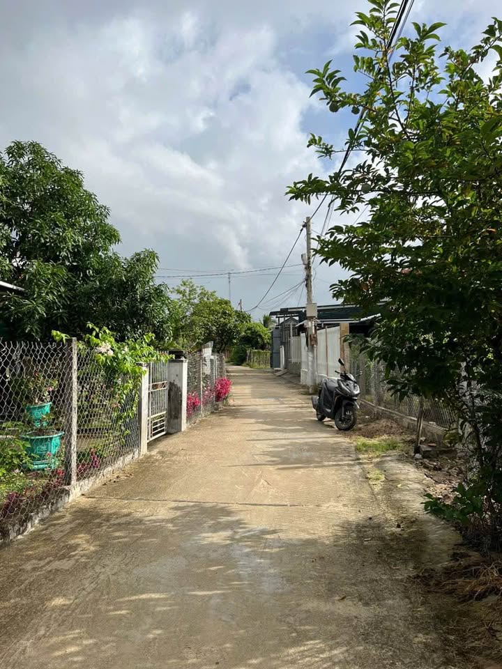 Đất nền Vạn Phú 229m² giá 900 triệu - Sổ đỏ chính chủ