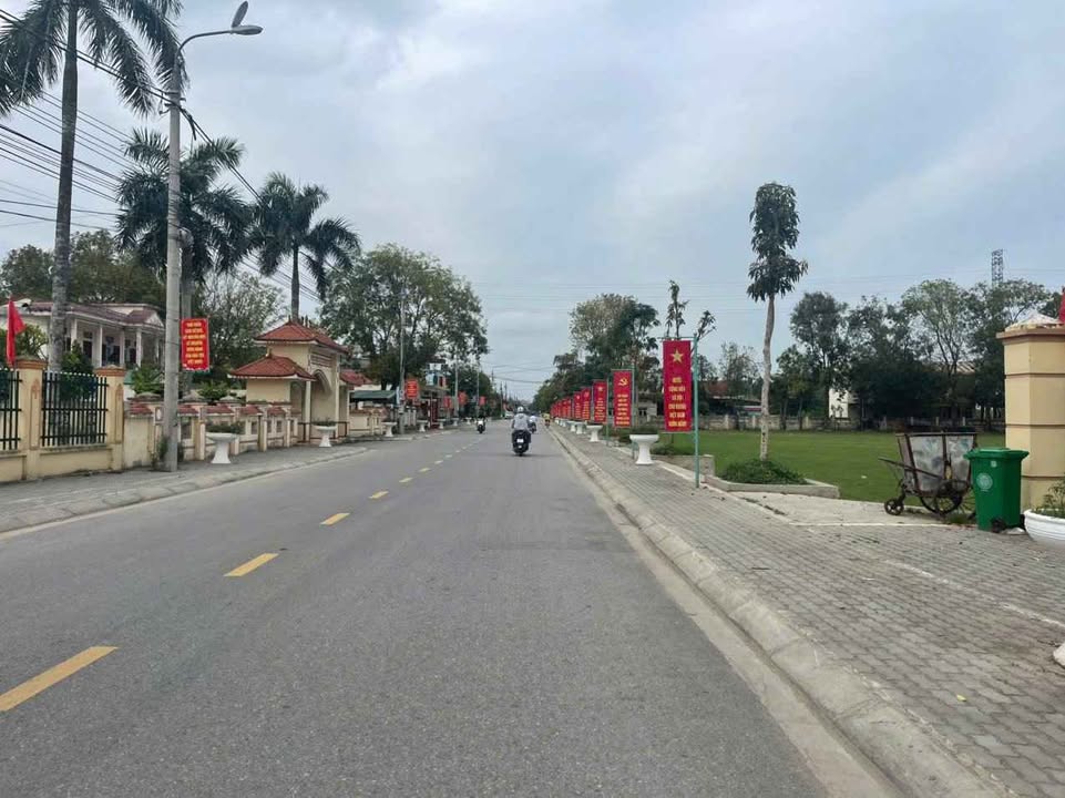 Đất nền Quảng Đông Quảng Xương 100m² 3 tỷ - Sổ đỏ chính chủ