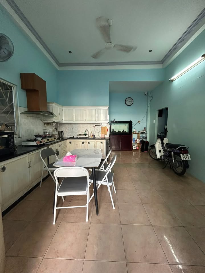 Mặt bằng Nha Trang Mê Linh 40m² 9 triệu - Mặt tiền kinh doanh
