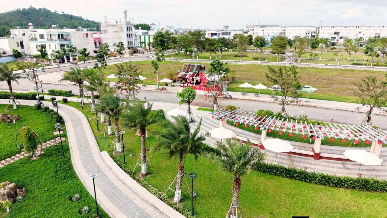 Đất nền KĐT Phú Mỹ Quảng Ngãi 362m² 5 tỷ - Sổ đỏ chính chủ