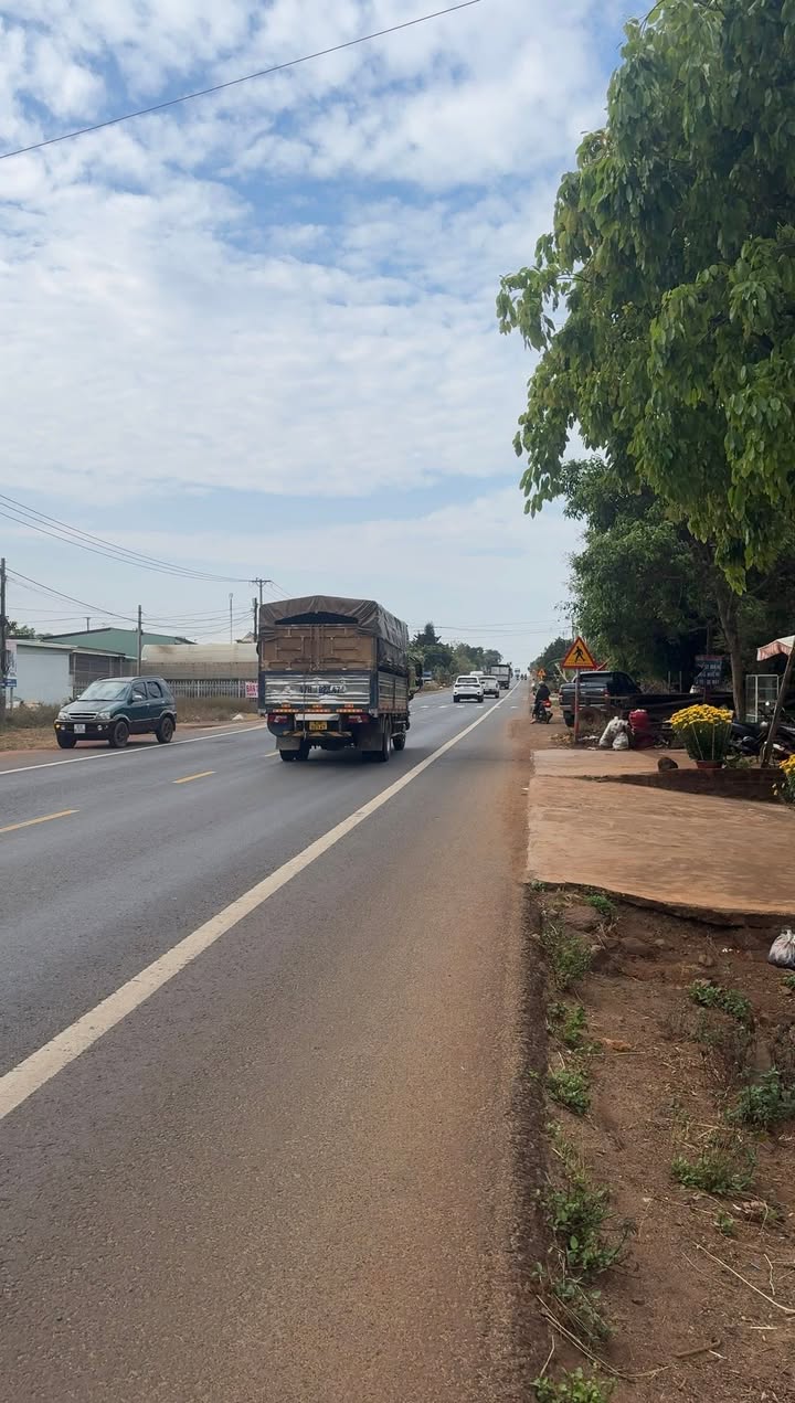 Đất nền QL14 Ia Hrú 275m² giá 2.1 tỷ - Sổ đỏ chính chủ