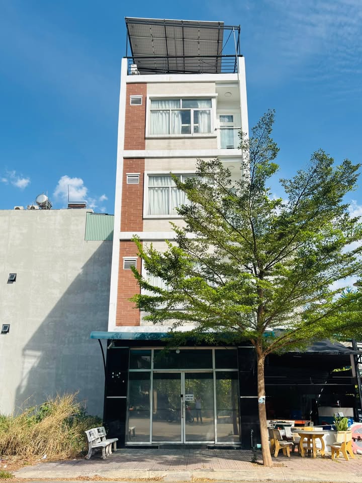 Apartment Dĩ An QL1K 90,9m² giá 8,5 tỷ - Bàn giao ngay