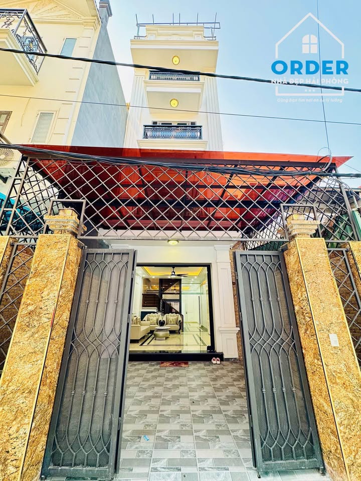 Nhà riêng Phố Chợ Hàng Lê Chân 90m² sổ đỏ, Đông Nam đón gió