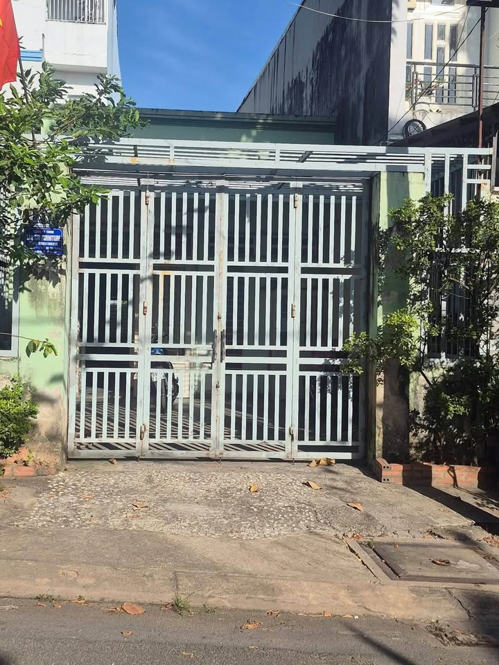 Nhà cấp 4 Biconsi Bình Chánh 125m² 4,69 tỷ - Ô tô vào tận nhà