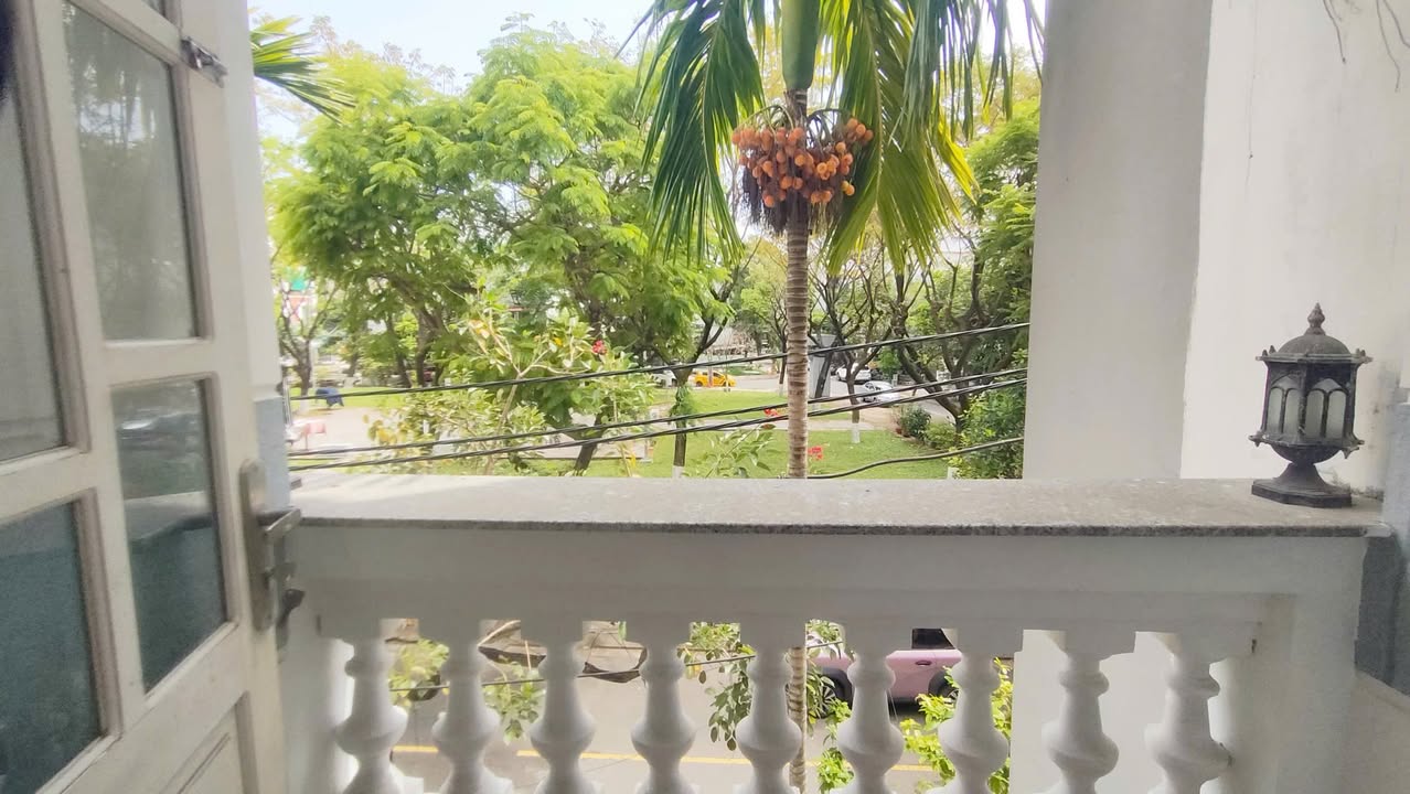 Nhà Mỹ An Đà Nẵng 90m² 13.95 tỷ - Vị trí đẹp