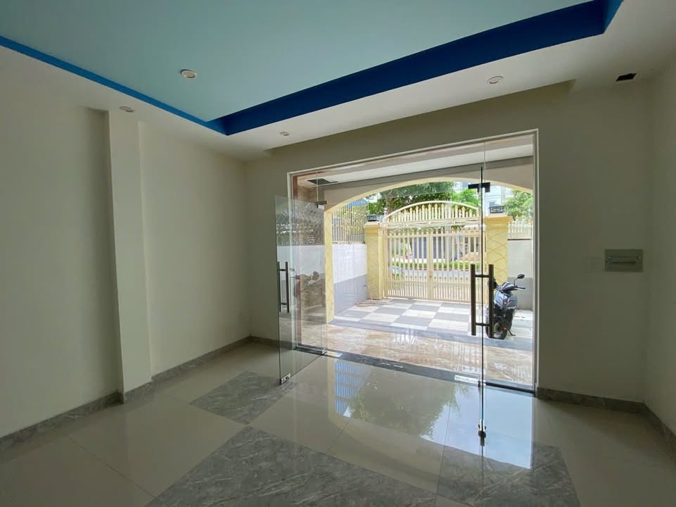 Nhà KĐT Phúc Đạt D1 100m2 16 triệu - Sẵn sàng ở ngay