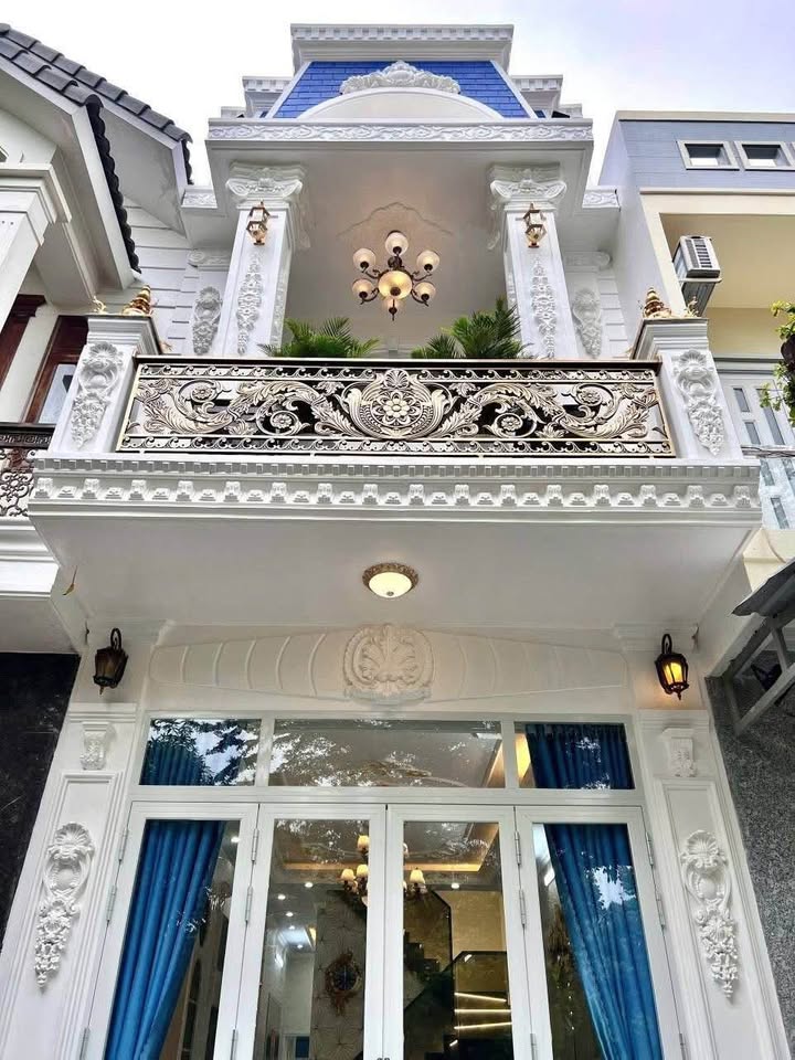 Nhà riêng Long Hòa Bình Thủy 64m² 3.99 tỷ - Full nội thất