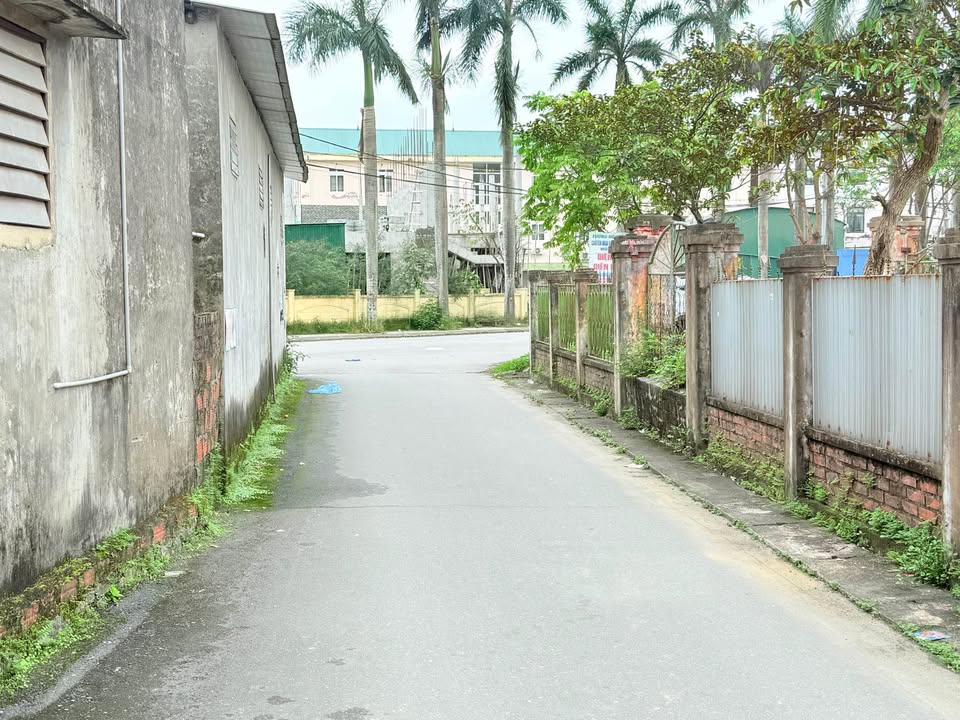 Đất Phú Hào 125m² 2 tỷ - Sổ đỏ chính chủ