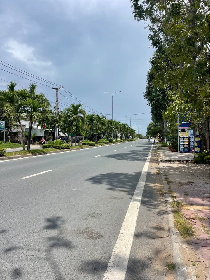 Đất nền QL57 Vĩnh Long 180m² 2.5 tỷ - Sổ đỏ chính chủ