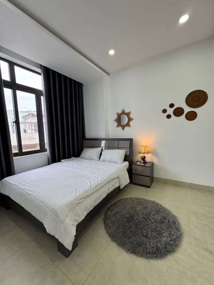 Nhà Lương Văn Can P.2 58m² 6.2 tỷ - Ô tô vào nhà