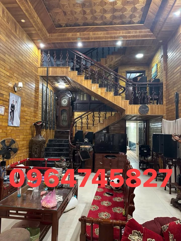 Nhà Huyện 72, Hưng Yên 236m² giá thỏa thuận - Vị trí đẹp