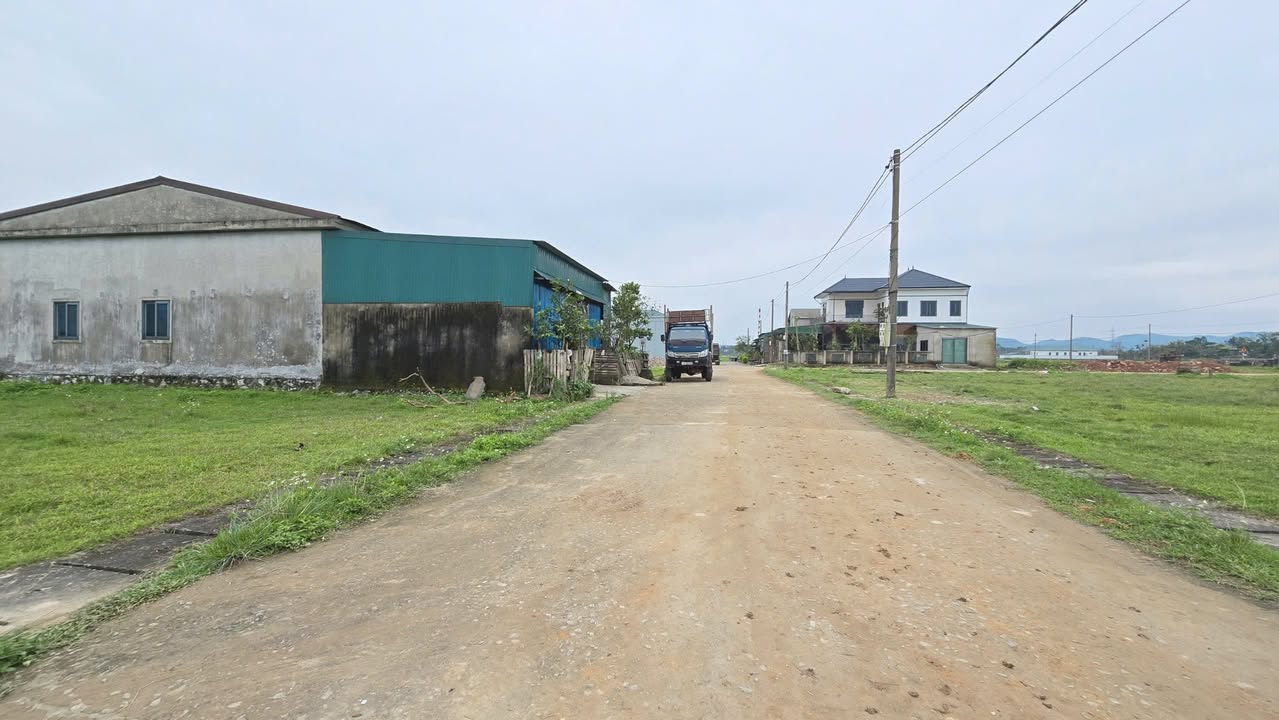 Đất nền Nam Hưng 200m² giá 2.x tỷ - Tiềm năng tăng giá