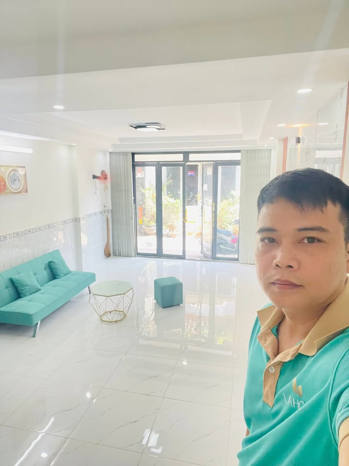 Nhà Bình Tân 32m² 4.05 tỷ - Sẵn sàng ở ngay