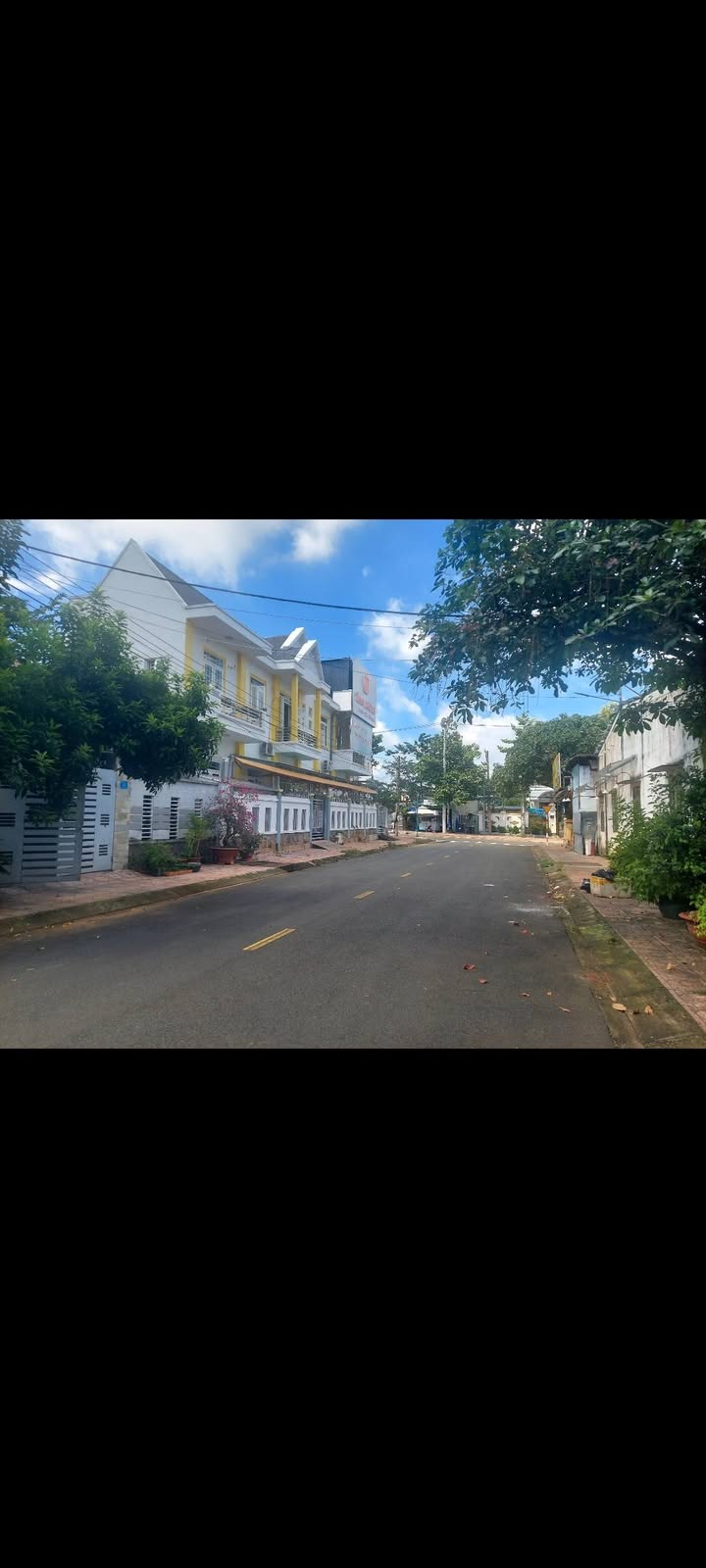 Đất nền Tân Phú Đồng Xoài 190m² 3-3.999 tỷ - Sổ đỏ chính chủ