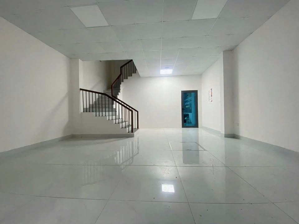 Nhà Khu C Geleximco Lê Trọng Tấn 27tr - Sẵn sàng ở ngay