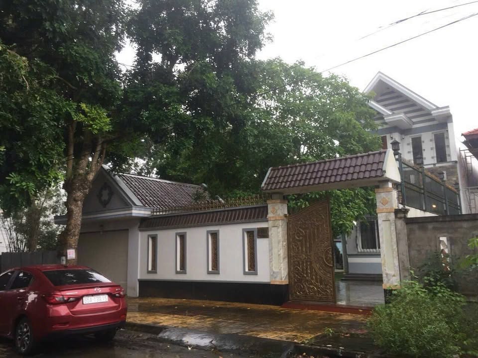 Townhouse Le Binh Cai Rang 490m² 14 tỷ - Ô tô vào nhà