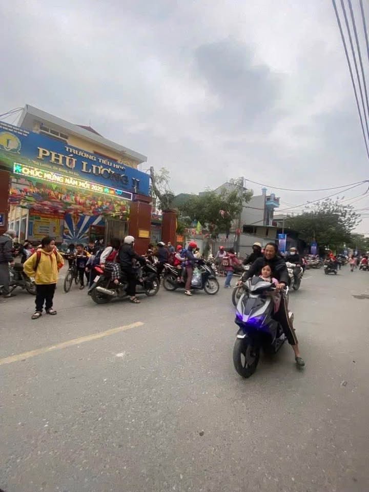 Nhà Phú Lương Hà Đông 30,3m² giá 4.7 tỷ - Chính chủ bán gấp