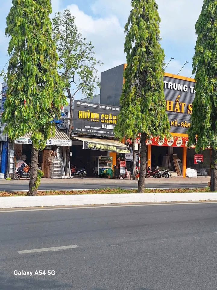 Nhà mặt tiền Nguyễn Văn Cừ Nối Dài 172m² 17.5 tỷ - Ô tô vào tận nhà