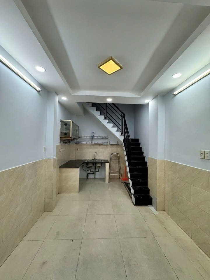 Nhà riêng Lạc Long Quân Q6 18m² 7 triệu - Sẵn sàng ở ngay