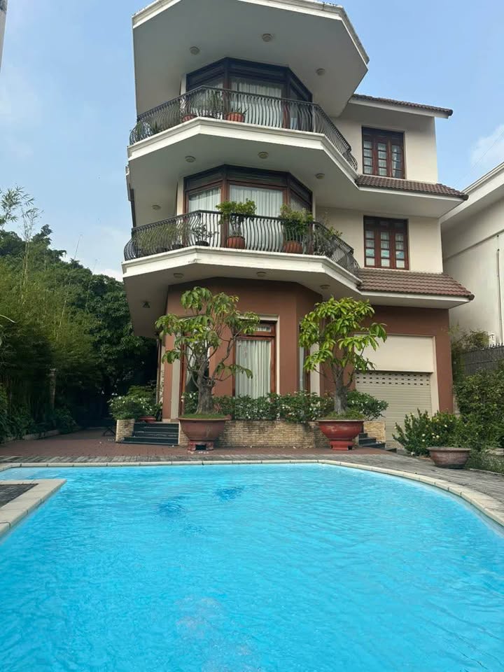 Villa Thảo Điền 530m² giá 144 triệu/tháng - Sẵn sàng ở ngay